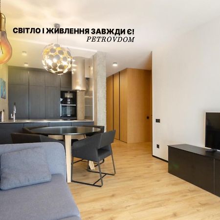 Petrovdom 23-173 In Stylish Apartments At Rc Киев Экстерьер фото