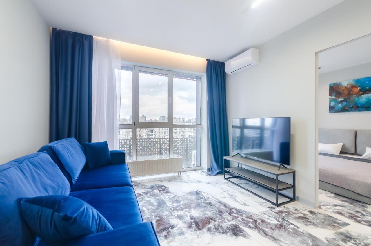 Petrovdom 23-173 In Stylish Apartments At Rc Киев Экстерьер фото